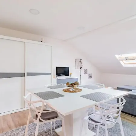 Imperial Apartment 1, 2 E 3 Braga Extérieur photo