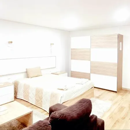 Imperial Apartment 1, 2 E 3 Braga Extérieur photo